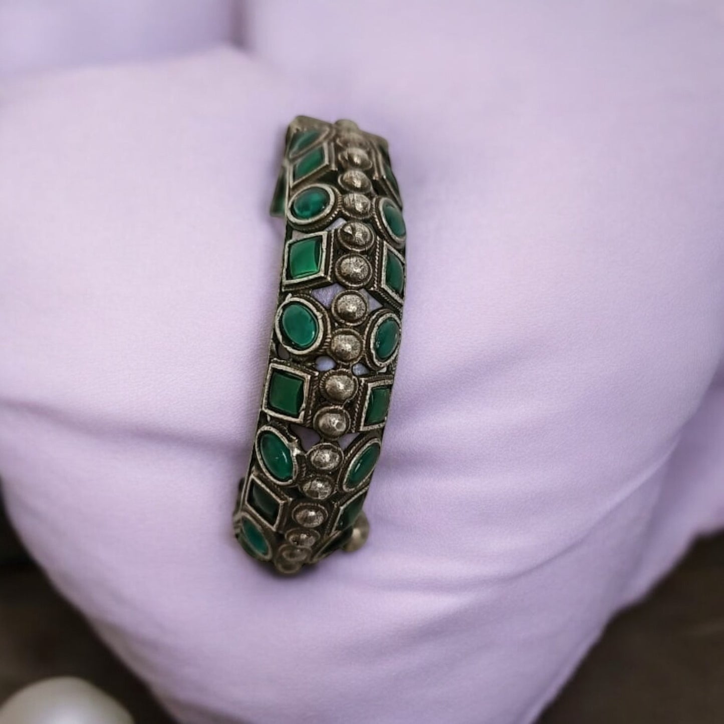 95009-KDO Classic Kada With Oxidized Green