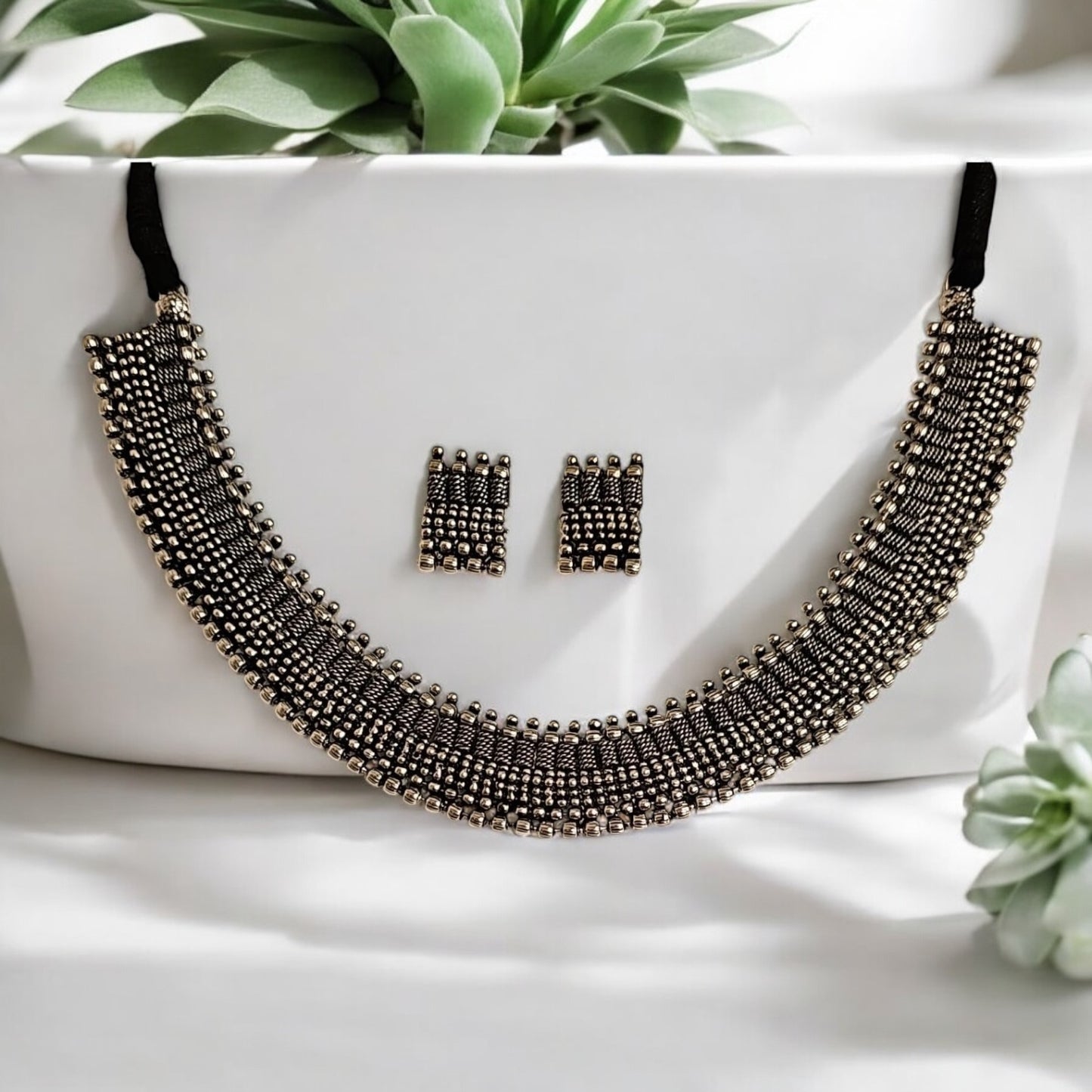 802438 Classic Necklace With Oxidised Plating