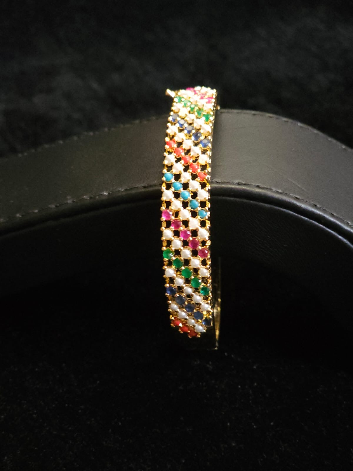 436485 Cubic Zirconia Classic Kada With Gold Plating-Multi