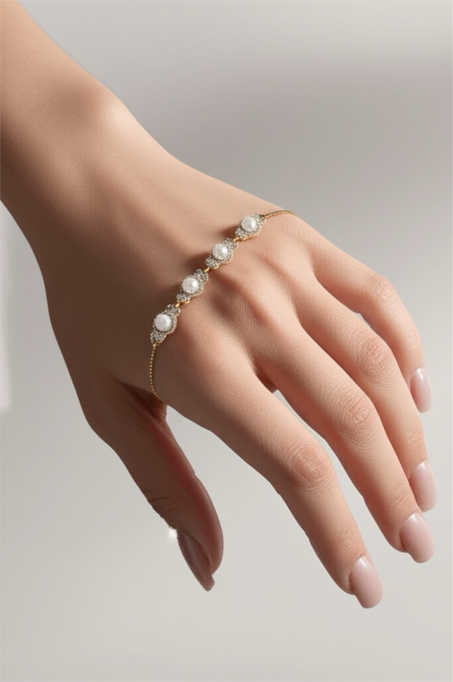434301 Adjustable Bracelet With Gold Plating-Pearl