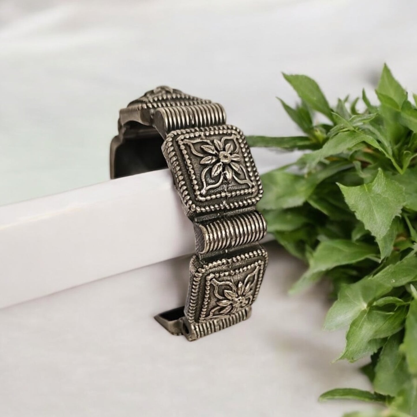 95009-KDO Classic Kada With Oxidized