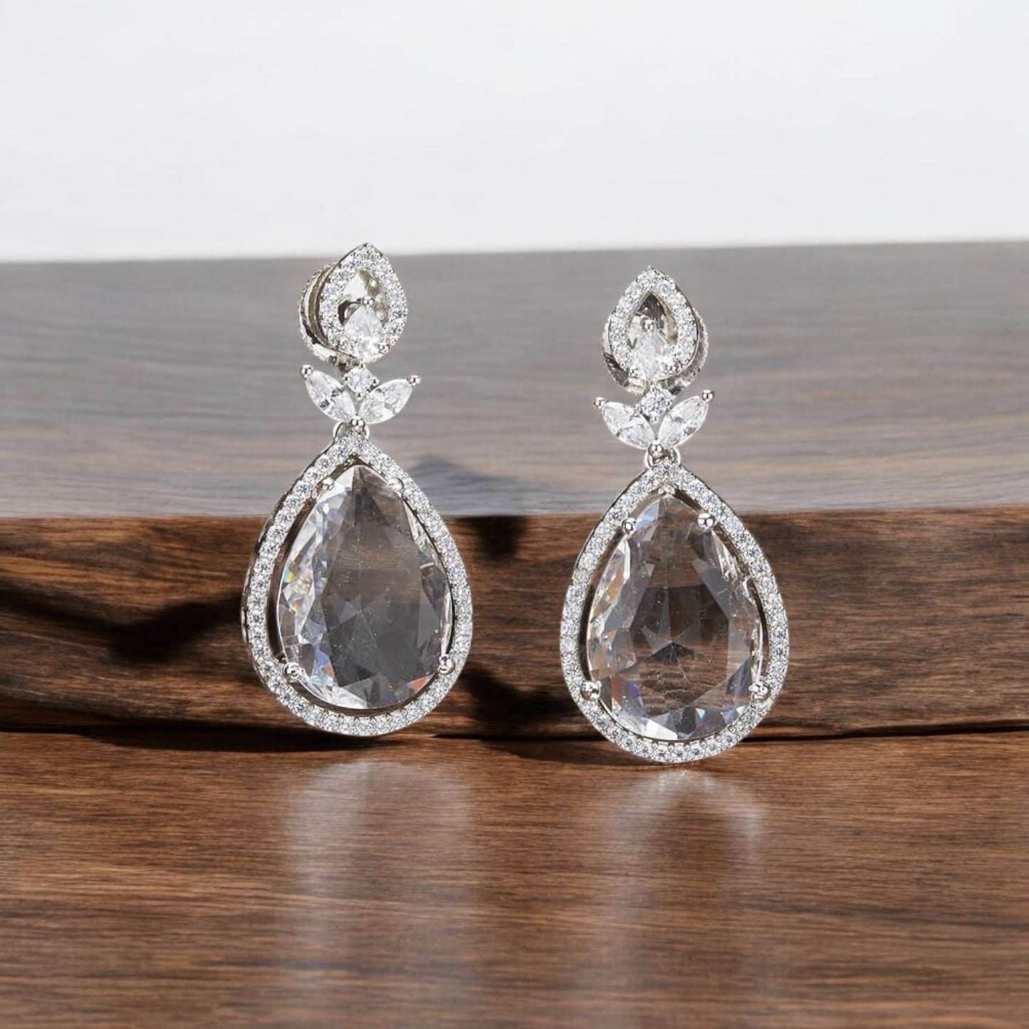 431856 CZ Earring With Rhodium Plating-White