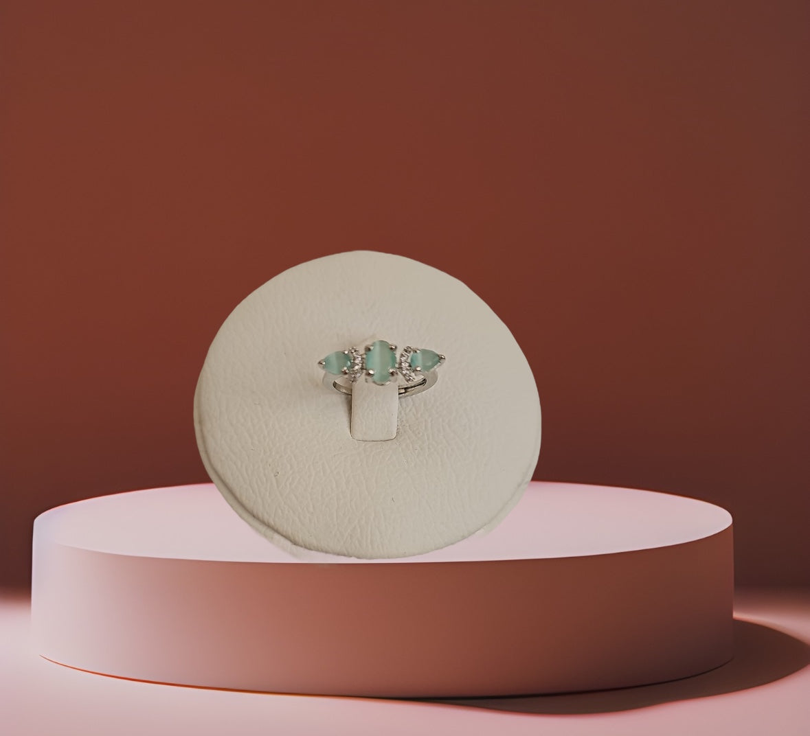 436800 Cz Adjustable Ring Mint