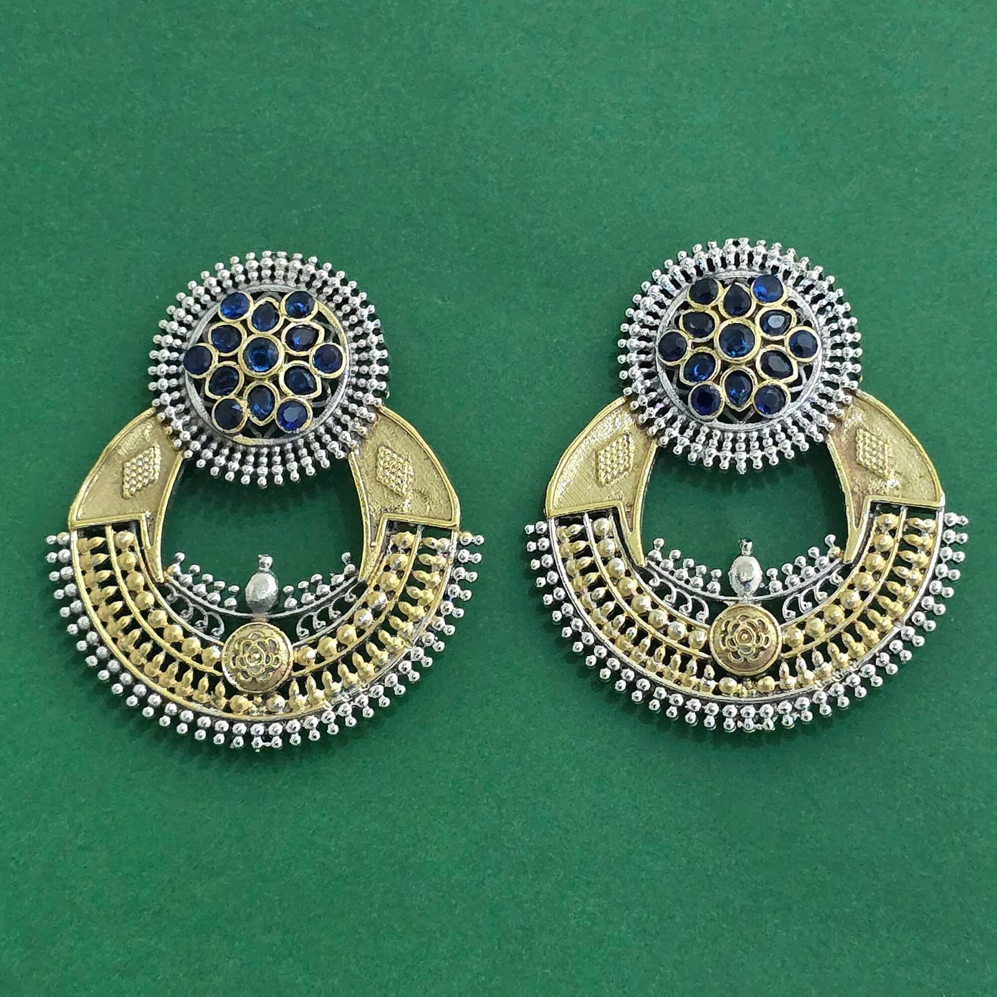 809776 Oxidised Classic Earring With 2 Tone Plating-Blue