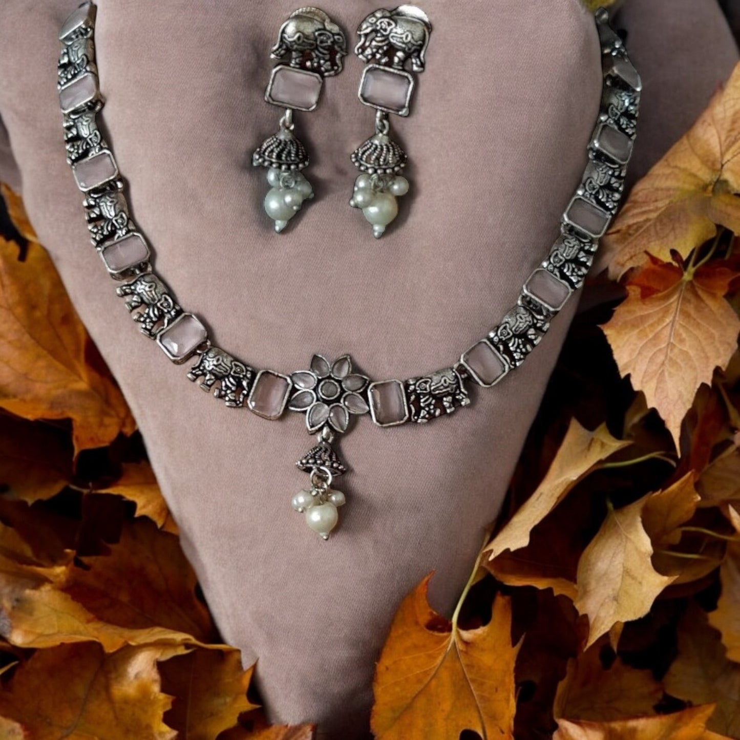 92999-NSO Classic Necklace With Oxidised Plating-Pink