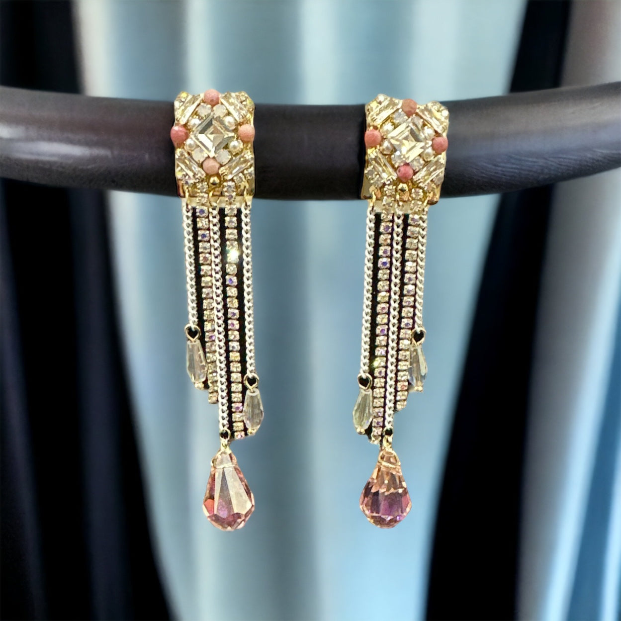 93009ER Classic Western Earrings