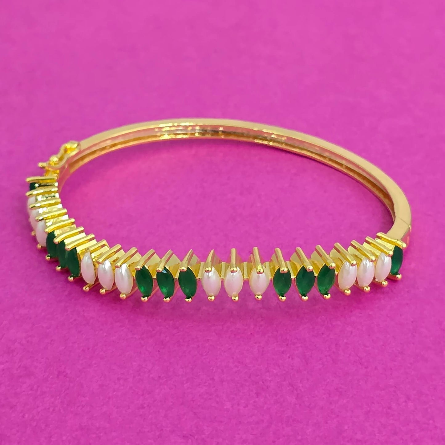 439162 Cubic Zirconia Moti Kada With Gold Plating-Green