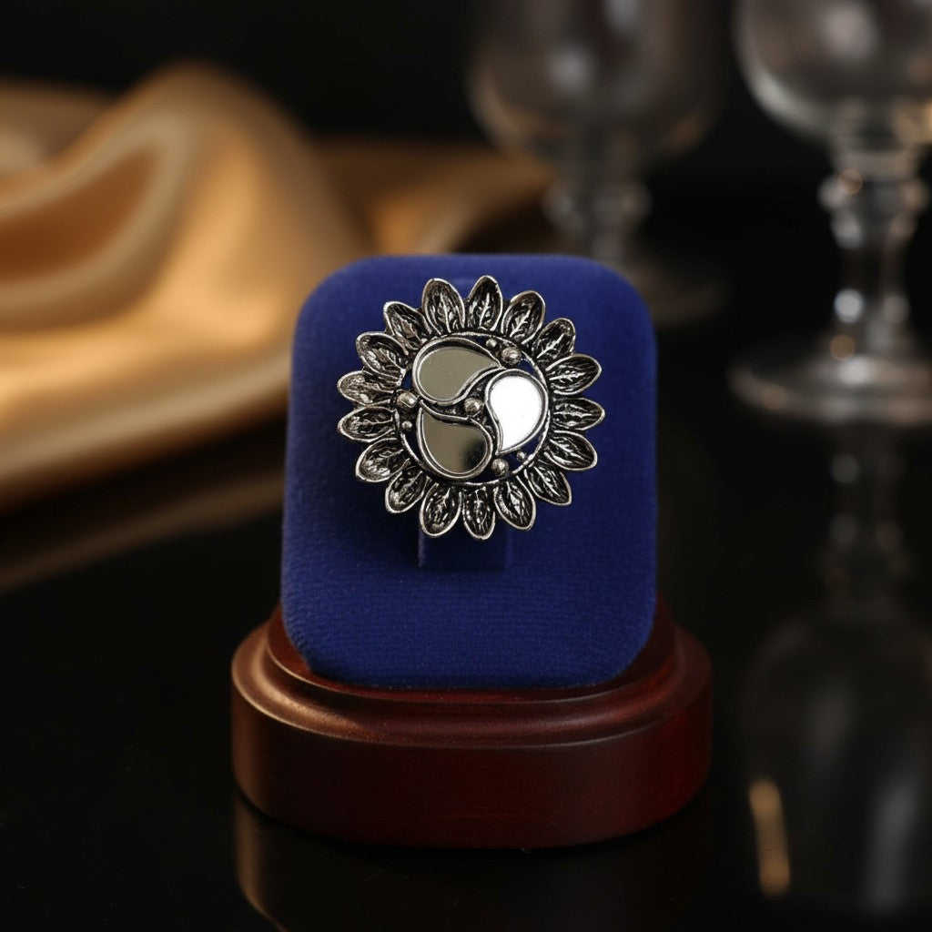 802681 Ring With Oxidised Plating