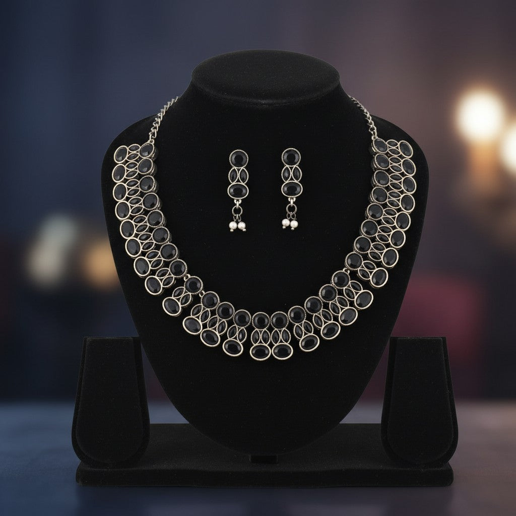 807801 Classic Necklace With Oxidised Plating-Black