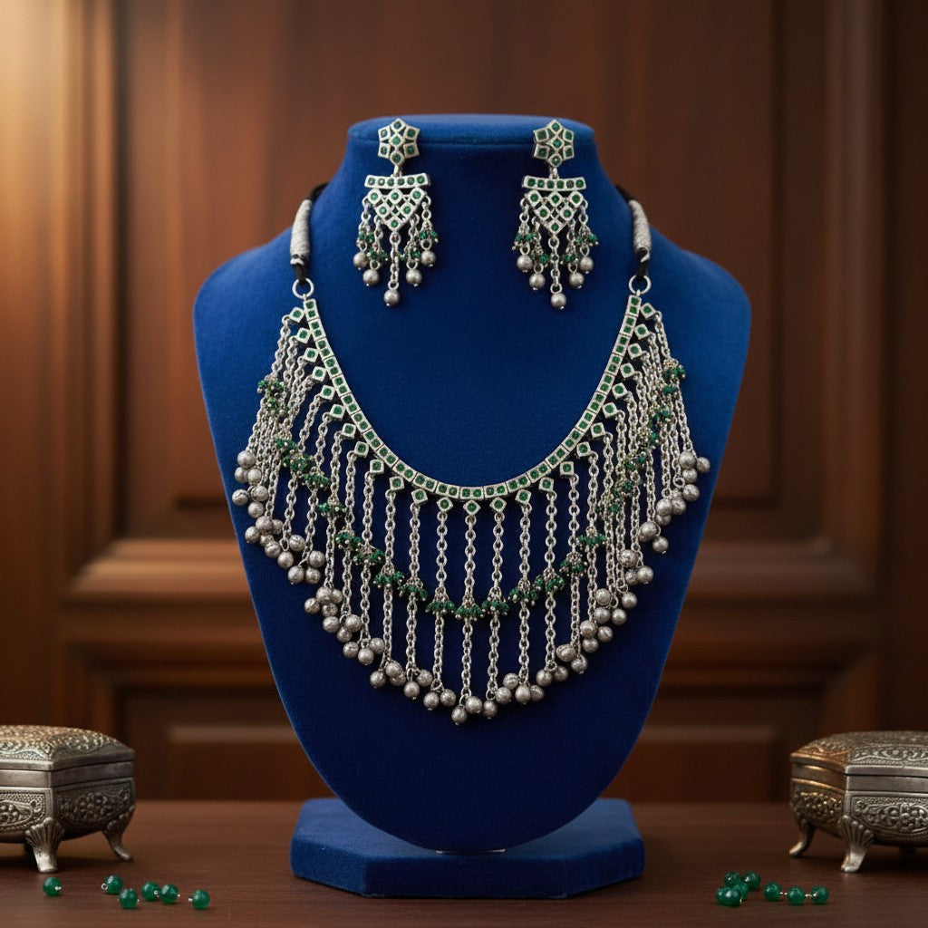35800 Classic Necklace With Oxidised Plating-Green