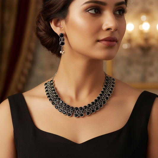 807801 Classic Necklace With Oxidised Plating-Black