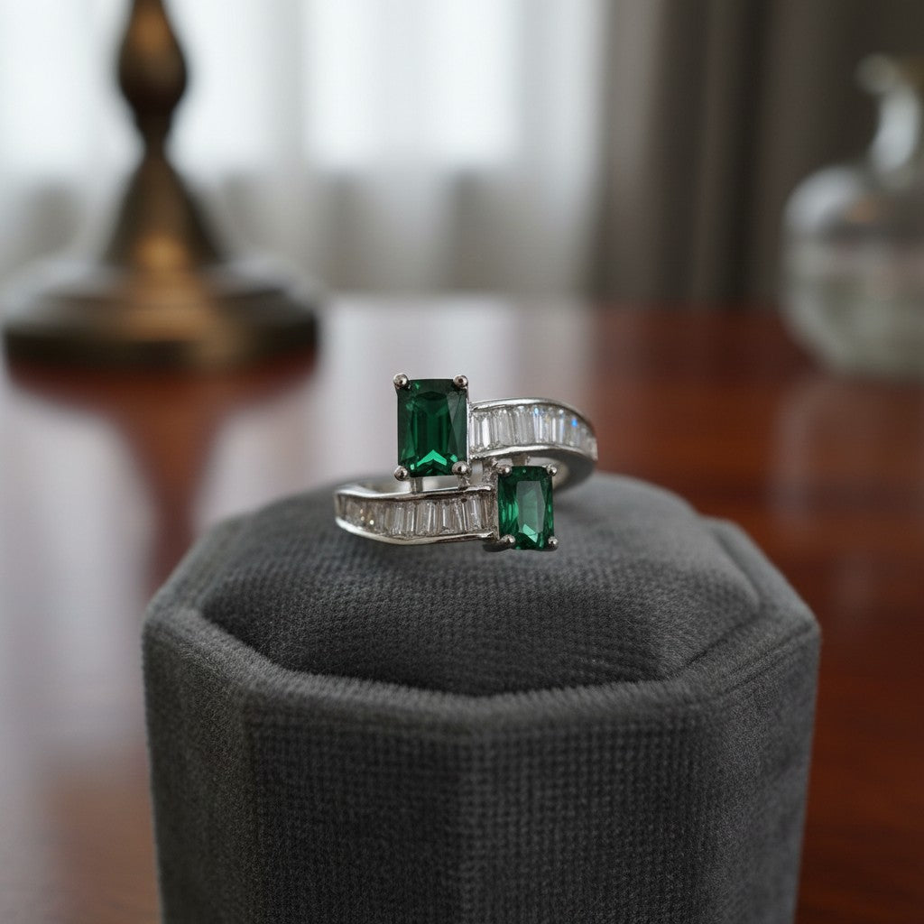 432837 Cz Adjustable Ring Green