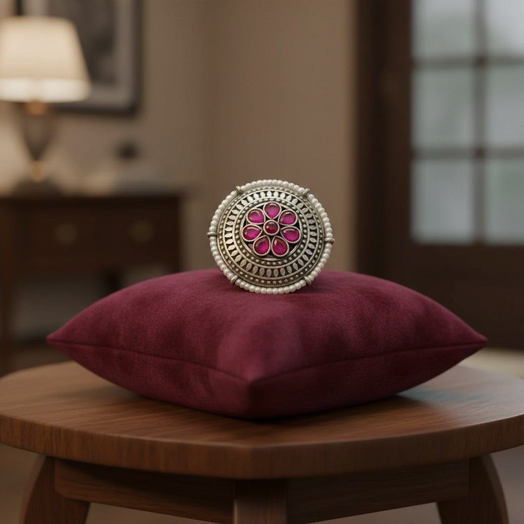 809589 Oxidised Adjustable Ring With 2 Tone Plating