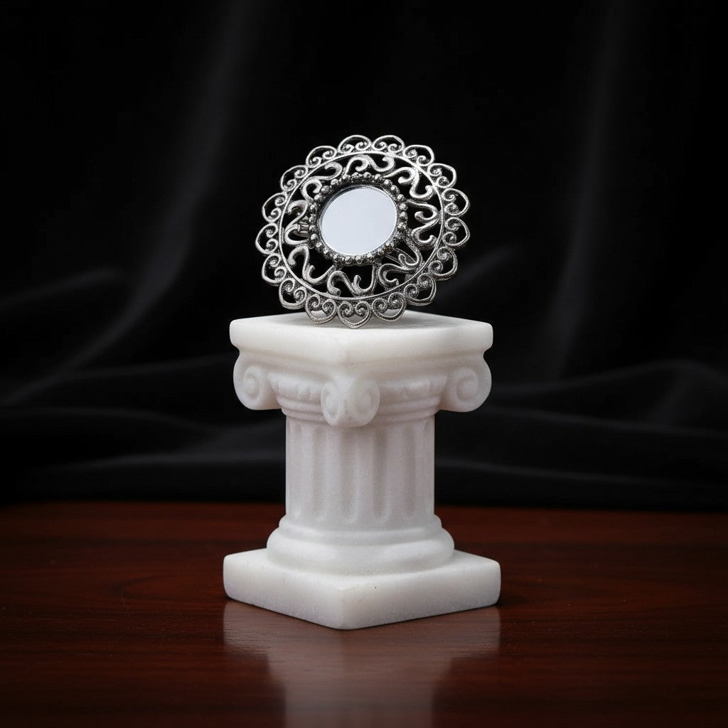 105019 Ring With Oxidised Plating