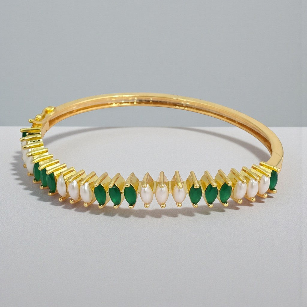 439162 Cubic Zirconia Moti Kada With Gold Plating-Green