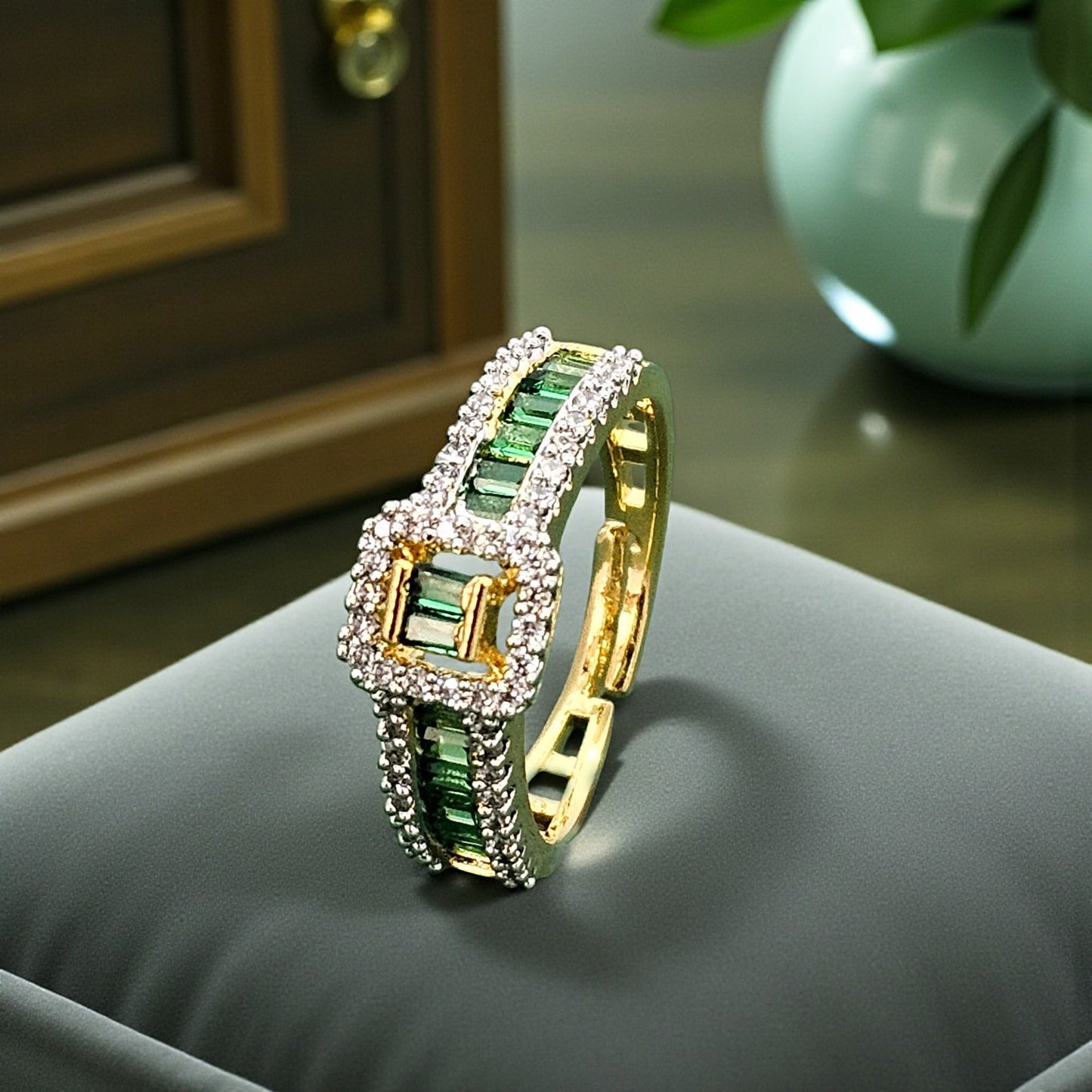 438465 Cz Adjustable Ring With 2 Tone Plating-Green